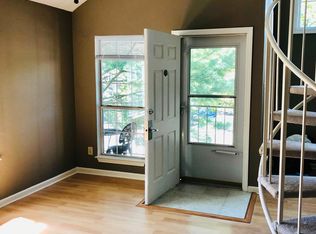 237 Carriage Crossing Ln, Middletown, CT 06457