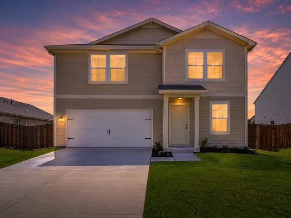 820 Sugartree Dr, Cleburne, TX 76031