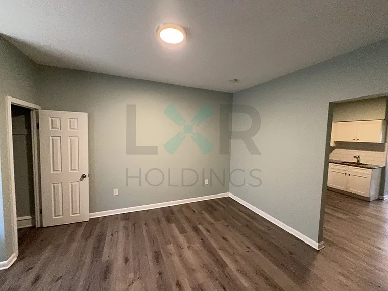 324 S 5th St #1 — Photo 9