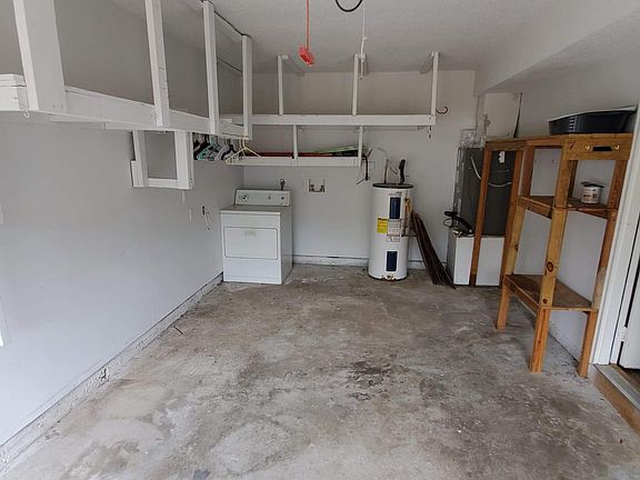 Garage with plenty of storage space!