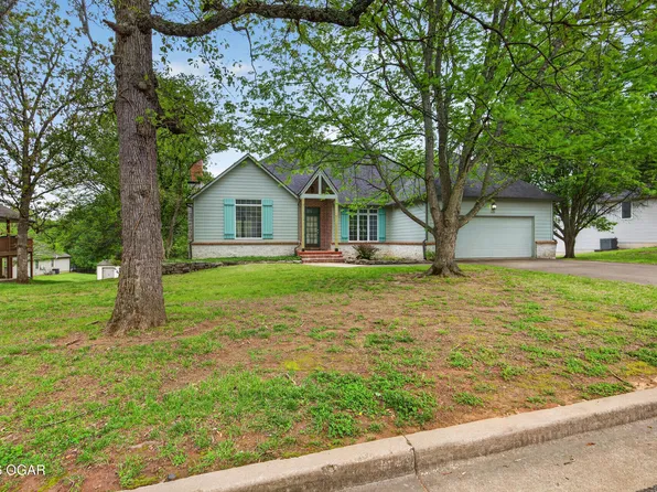 6311 Highland Dr, Joplin, MO 64804