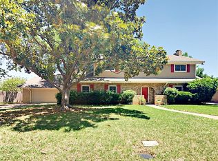 905 Pinehurst Dr, Arlington, TX 76012