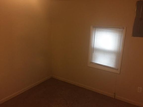 5th image of 2849 S Rybolt Ave