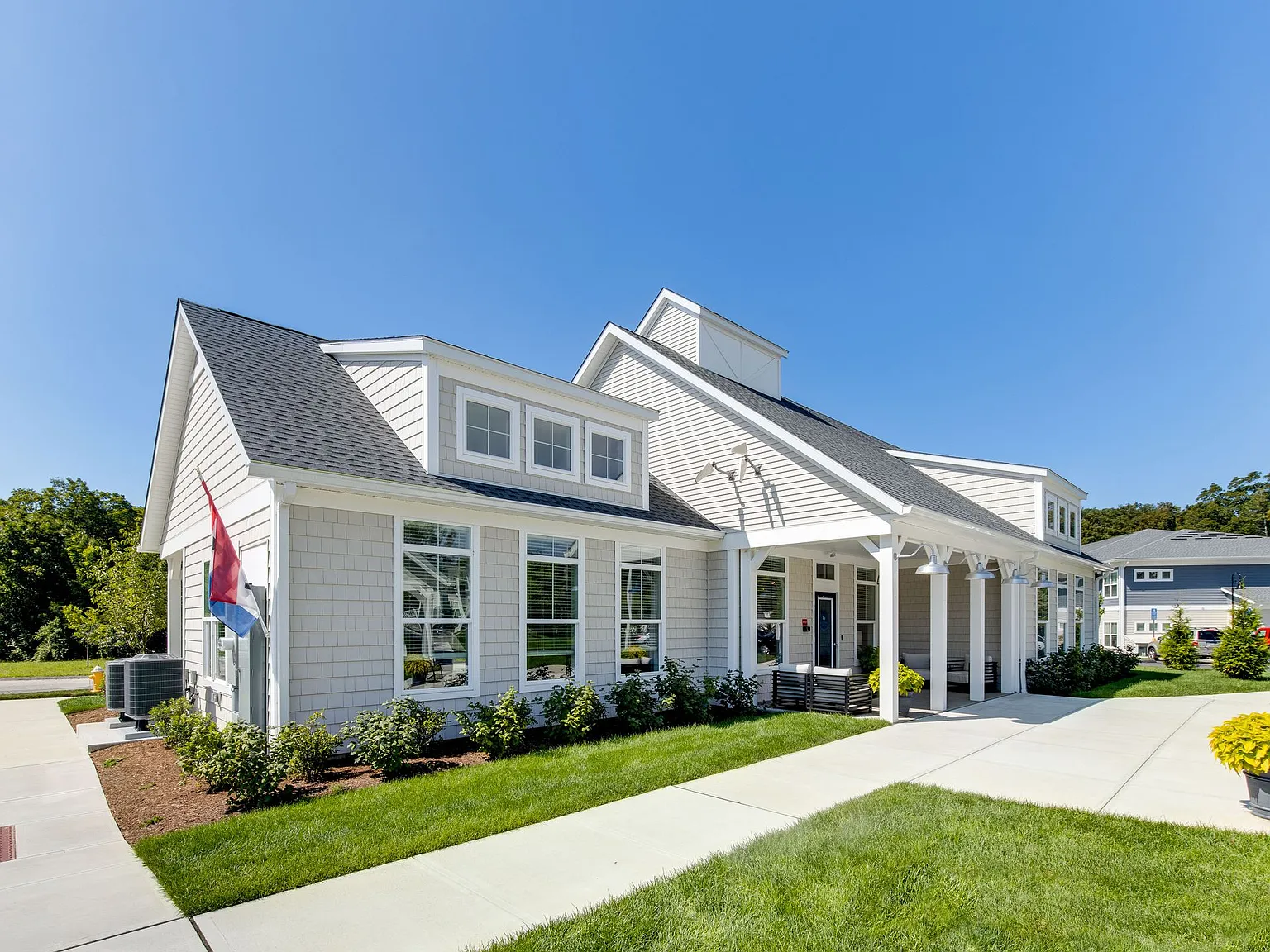 Haddam Village Commons — Photo 4