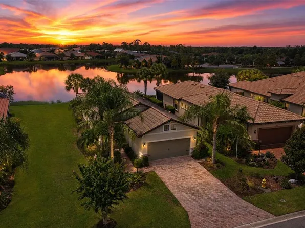 17523 HAMPTON FALLS TERRACE, BRADENTON, FL 34202