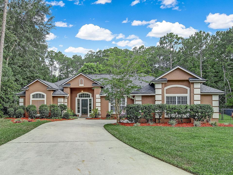 1st image of 864 Brookstone Ct