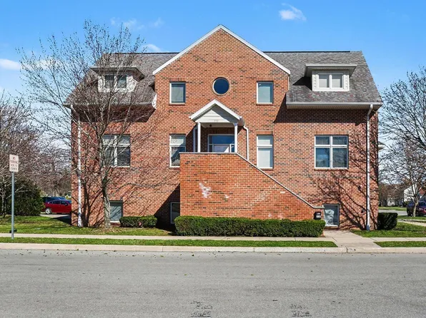 330 N Sunnyside Ave, South Bend, IN 46617