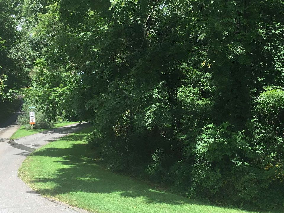 2nd image of 2 & 3 Chatuge Village Dr