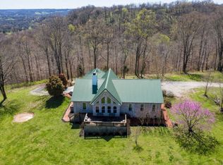 2037 Peach Orchard Rd, Culleoka, TN 38451