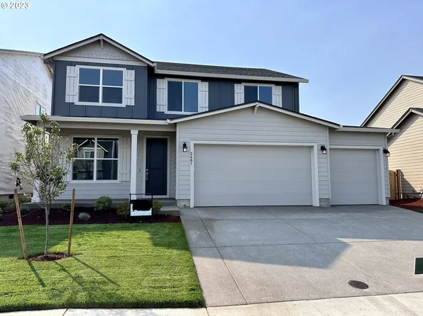 2461 W 9th Ave #33, Junction City, OR 97448