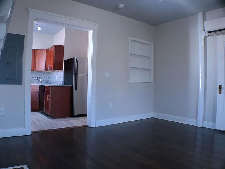 3825 Baltimore Ave — Photo 23