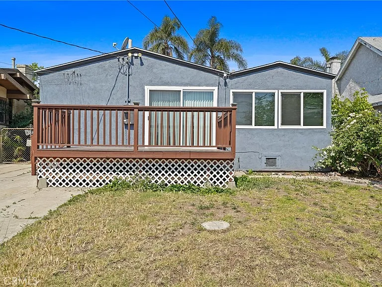 5324 8th Ave — Photo 2