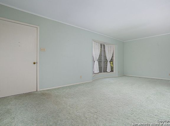 5th image of 5723 Prentiss Dr