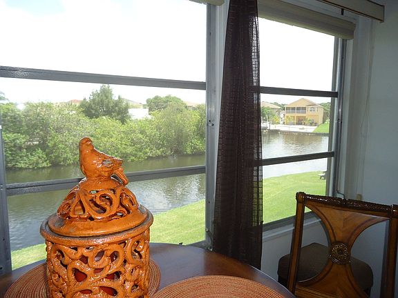 3rd image of 4555 Marine Pkwy Unit 205
