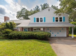 20 Connolly St, Randolph, MA 02368