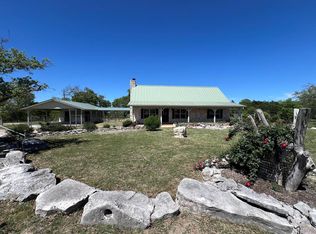 173 Bearskin Trl, Kerrville, TX 78028