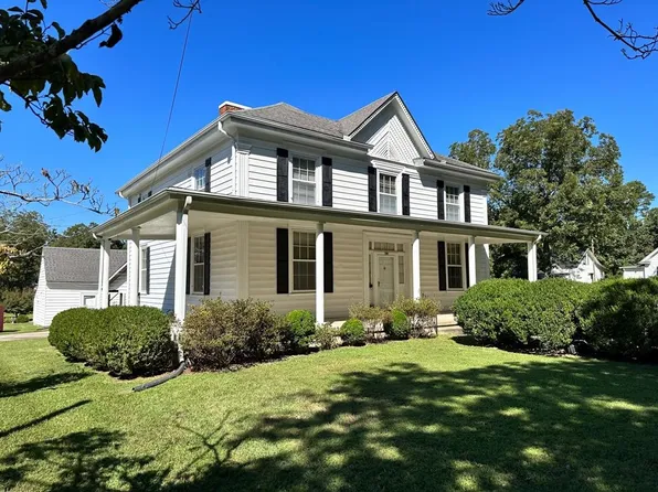 433 Eaton Ave, Warrenton, NC 27589