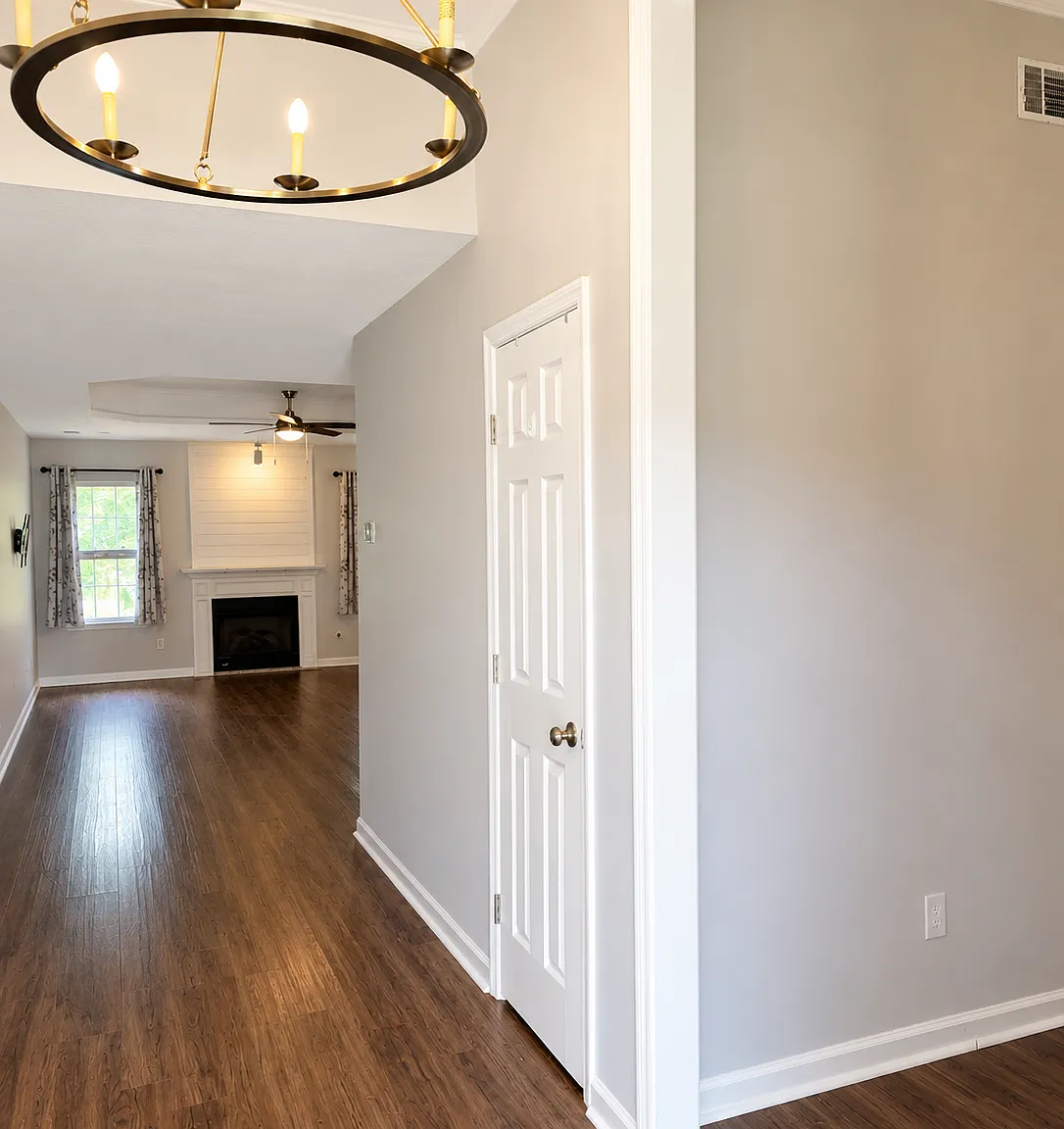 3 bed, 2.0 bath, $2,095 — Photo 2