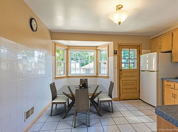 5th image of 2035 N 76th Ave