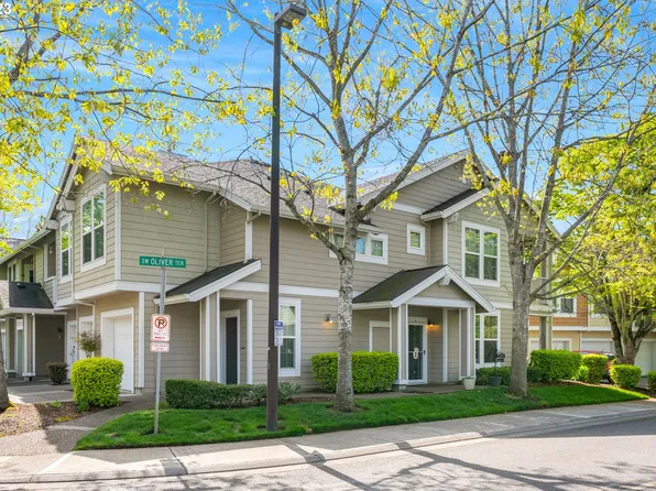 7275 SW Manor Way Unit A, Aloha, OR 97078