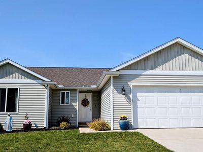 3134 Dahlia Dr, Burton, MI, 48519