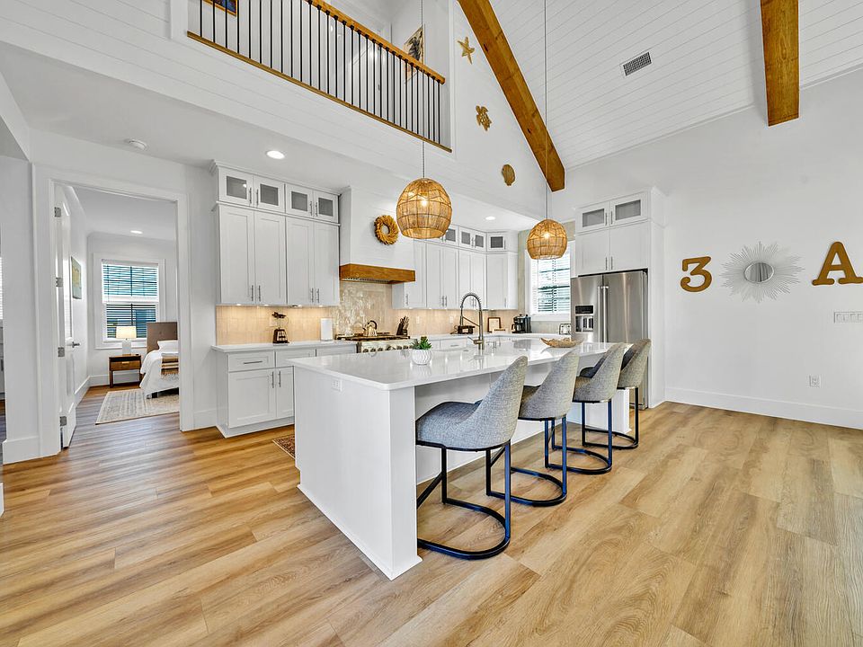 1st image of 54 Vicki St