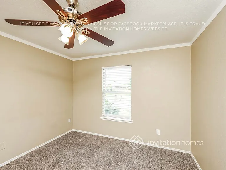 1676 Wildrose Dr — Photo 14