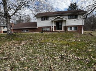 1009 Sycamore Dr, Manchester, TN 37355