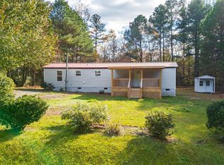 1239 Derby Dr, Cohutta, GA 30710