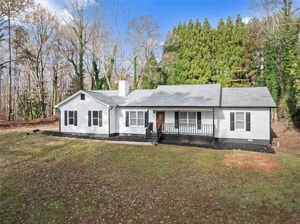 4048 Ryckeley Dr, Gainesville, GA 30504