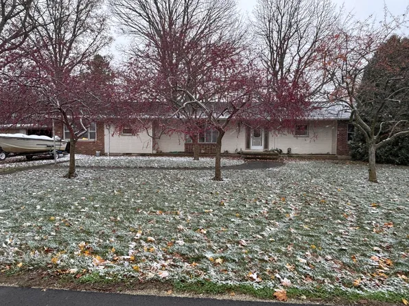 7030 Cottonwood Rd, Celina, OH 45822