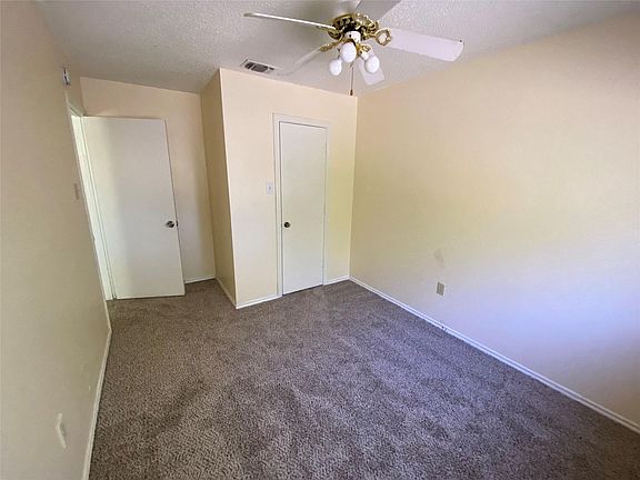 3rd image of 530 Rawls Cir