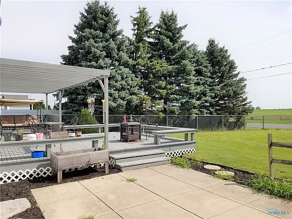 3rd image of 375 Francis Dr