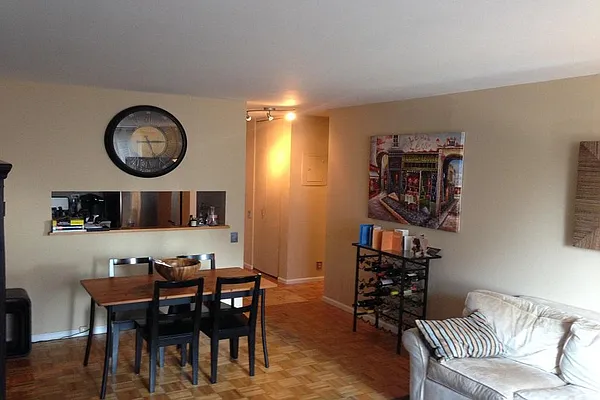 Rented by Corcoran | media 73