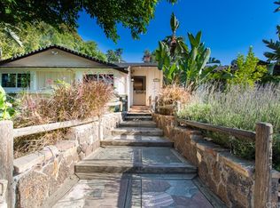 22444 Macfarlane Dr, Woodland Hills, CA 91364
