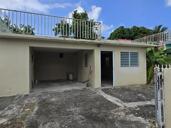 C 20 Las Flores St, Coto Laurel, PR 00780