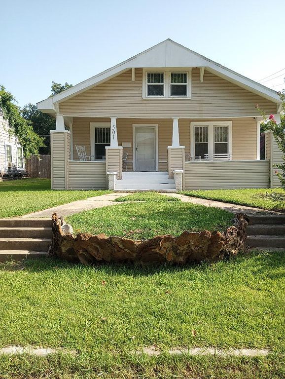 501 W Texas St - Property Image