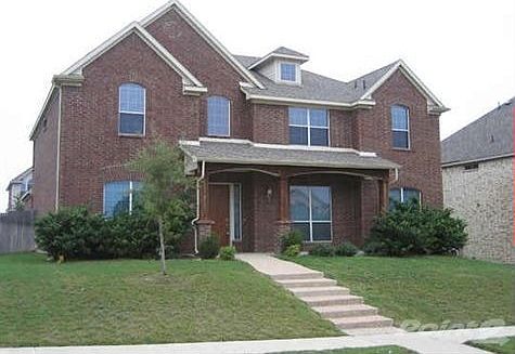 1st image of 932 Cherry Hill Ln