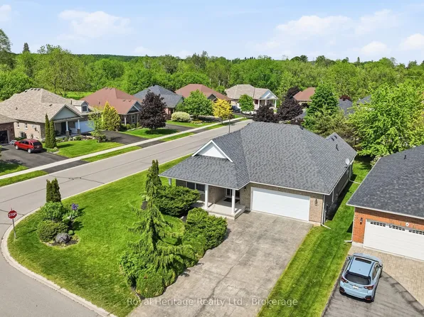 2 Cortland Way, Brighton, ON K0K 1H0