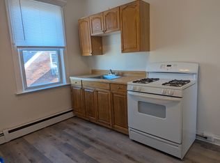 397 Summit Ave #2B, Perth Amboy, NJ 08861