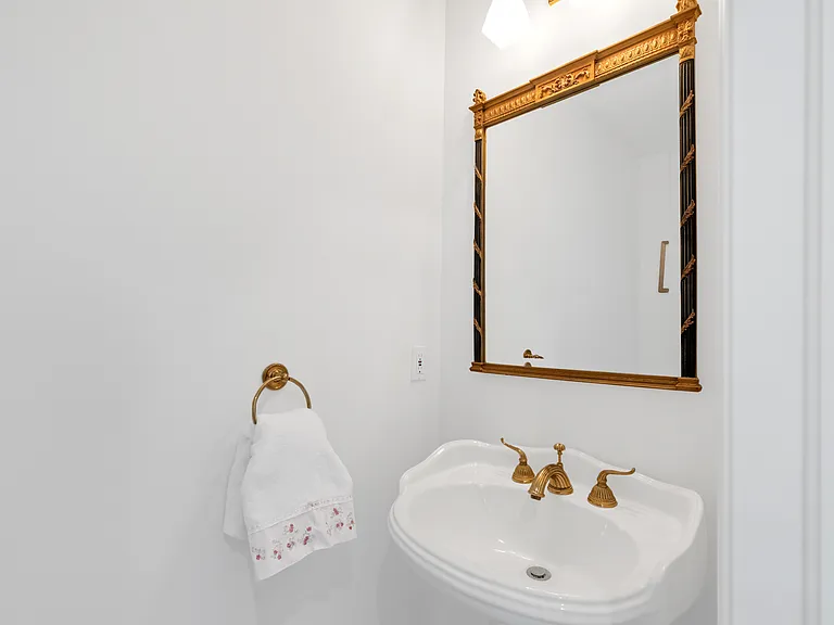826 N Sea Mecox Rd — Photo 13