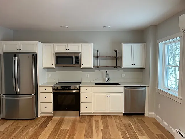 71 Main St #1 — Photo 6
