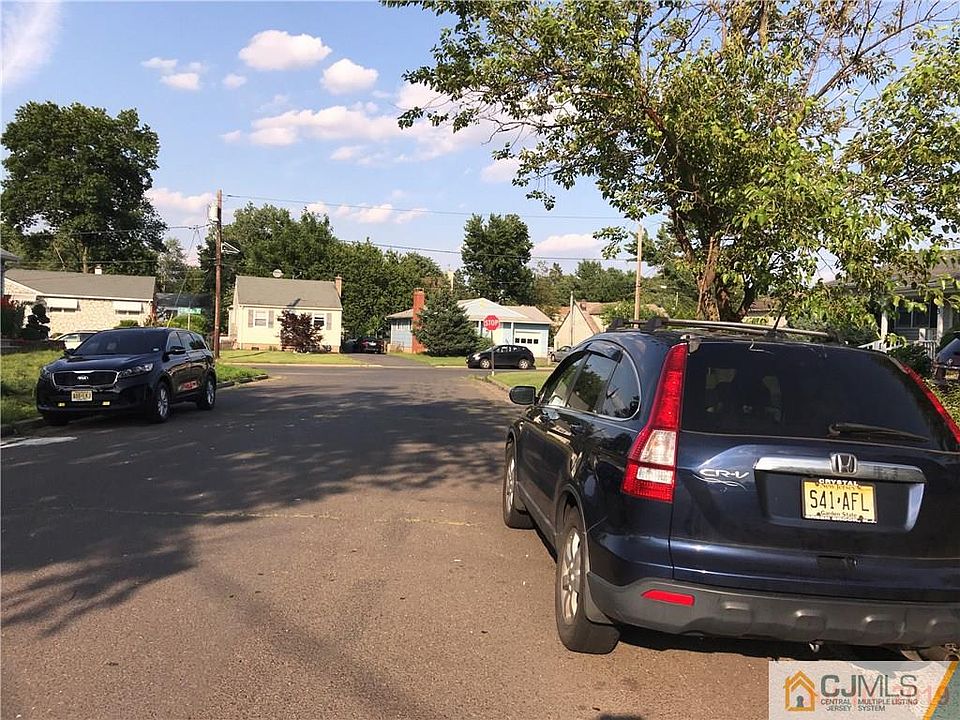 2nd image of 7 Murray Ave