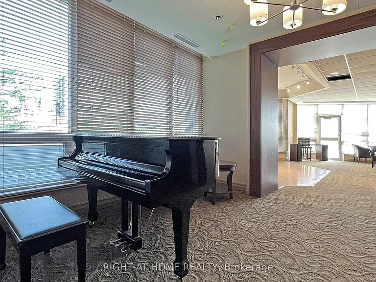 60 Byng Ave #1612 — Photo 31