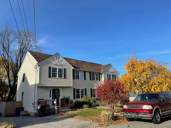 3rd image of 106 Keeley St #B