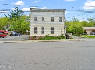 741 Pawling Ave, Troy, NY 12180