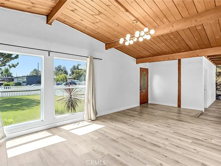 230 N Calvados Ave — Photo 4