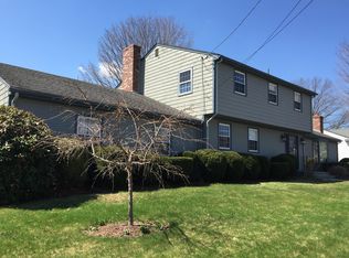 77 Plymouth Rd, East Providence, RI 02914