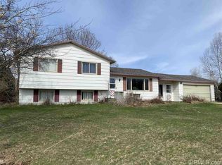 1042 McKindles St, Lanse, MI 49946