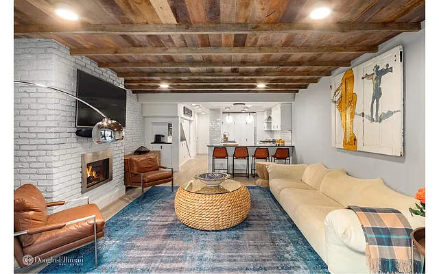 Sold by Douglas Elliman | media 25